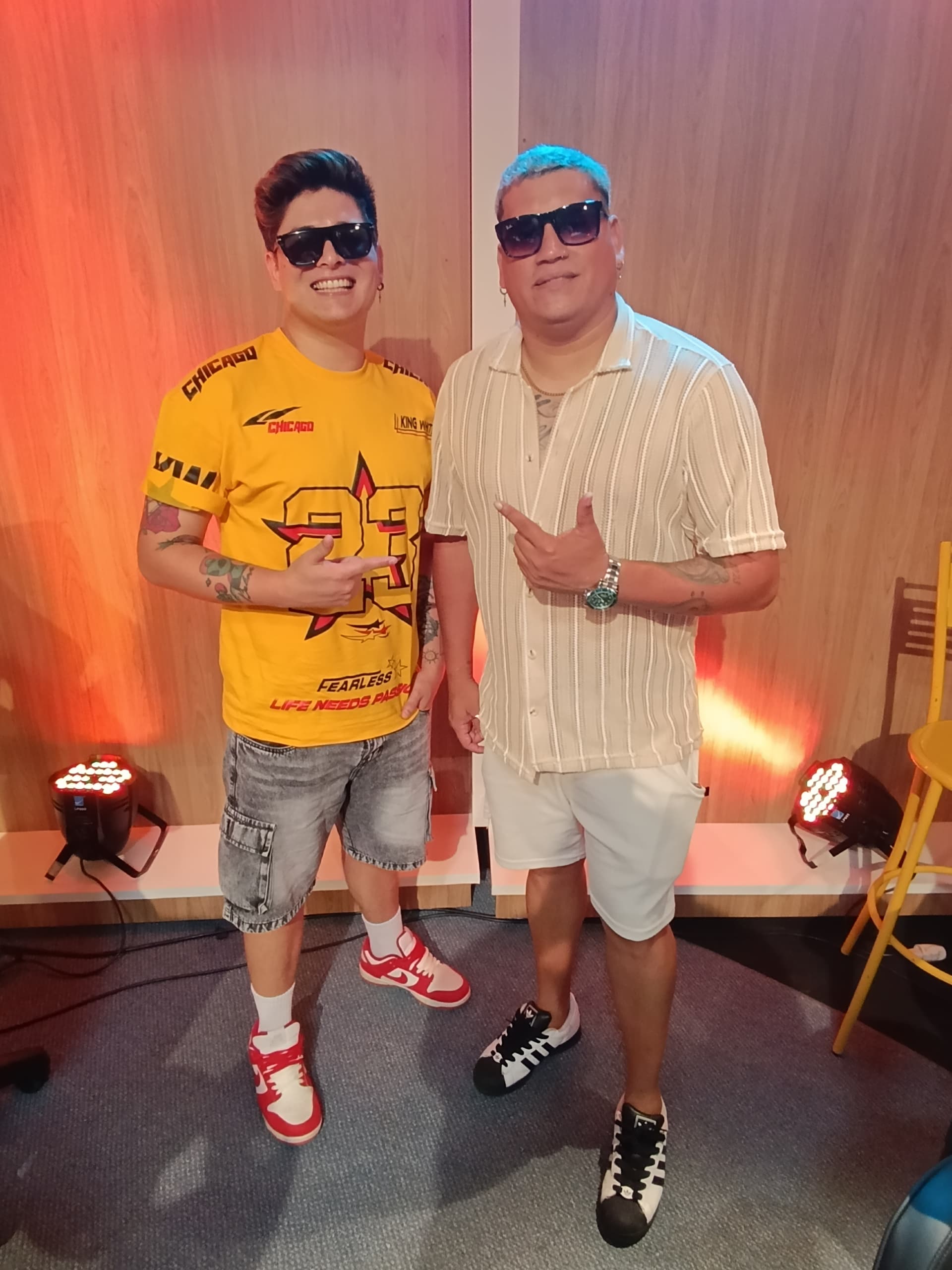 Samu y Maxi (Vocalistas de 8 Corazones)